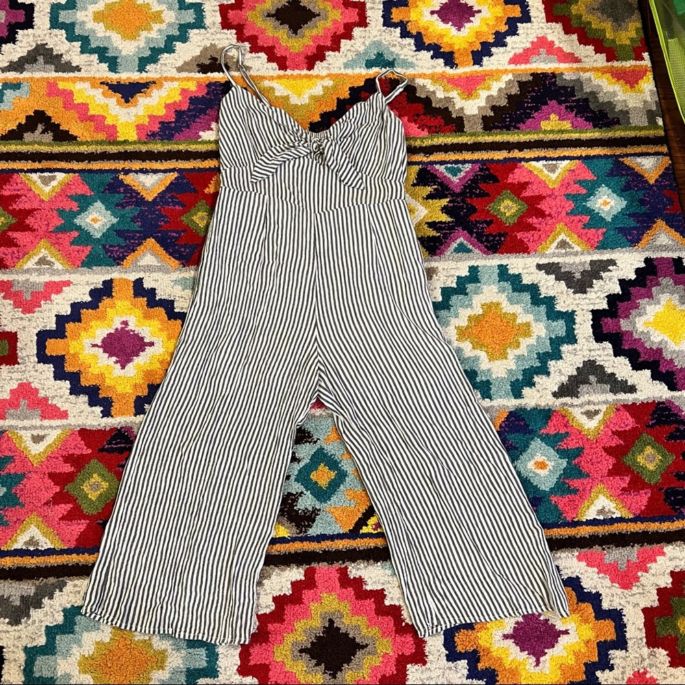 Elan Gray and White Pinstripe Spaghetti Strap Front Tie Jumpsuit Size Large